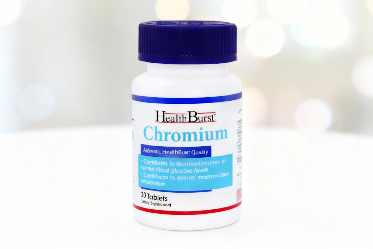  قرص کرومیوم هلث برست برای لاغری روی سطح سفید